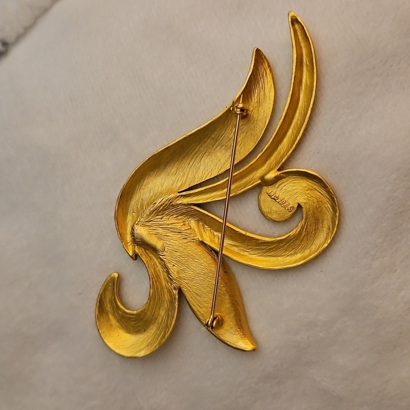 VTG JJ JONNETTE 1986 Elegant Abstract Fleur-de-lis Goldtone Brooch Earrings Set - Picture 4 of 6